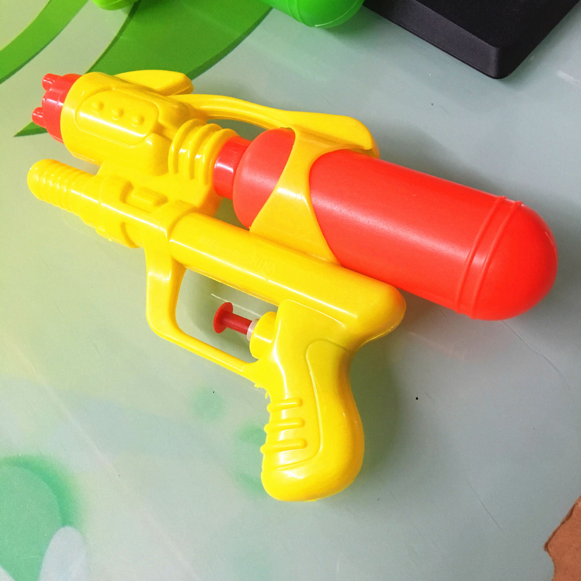 2 Yuan Toy 917 Beach Toy Water Gun Children Outdoor Bath Swimming Drifting Water Gun Stall Toy