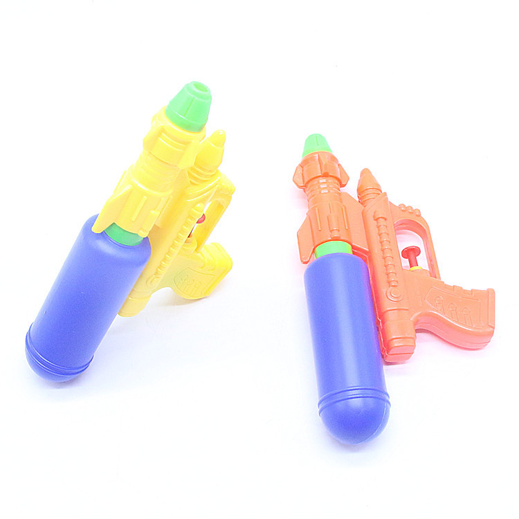 Toy water gun summer beach water gun wholesale summer street hot selling small gifts new gifts