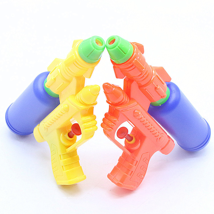 Toy water gun summer beach water gun wholesale summer street hot selling small gifts new gifts
