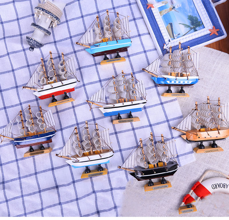 14*3.7*13 Desk Bookcase Decoration Simulation Ship Handmade Crafts Painted Small Sailboat Log Decoration Model