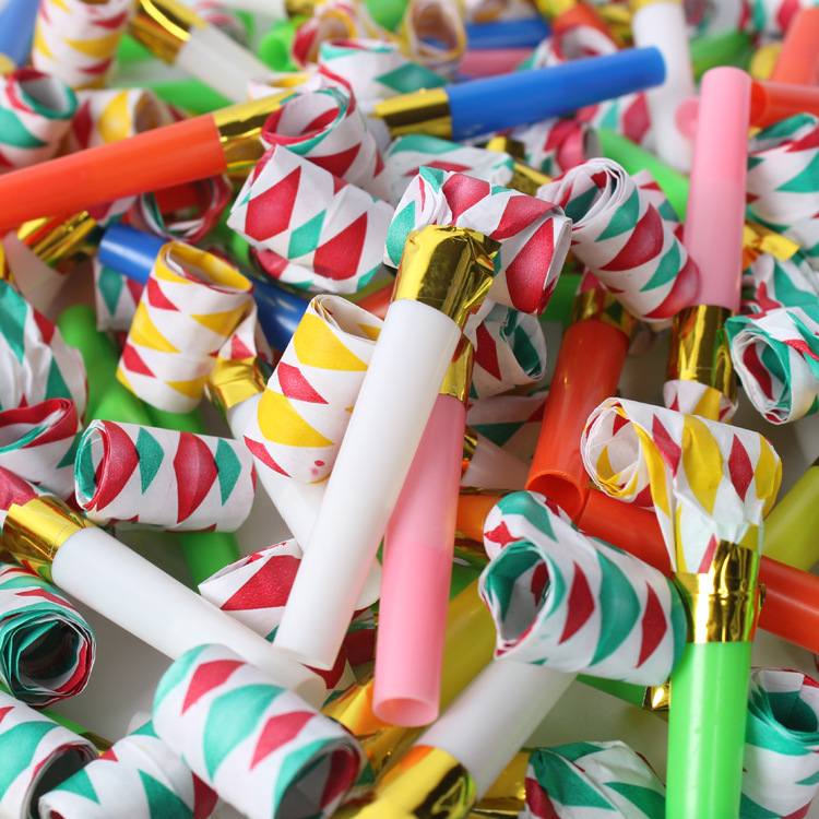 Factory Wholesale 6cm Square Paper Blowing Dragon Children's Birthday Party Supplies Birthday Whistle Cheering Props
