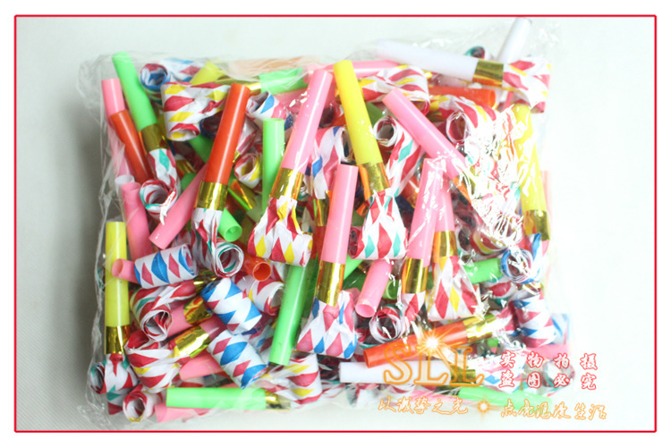 Factory Wholesale 6cm Square Paper Blowing Dragon Children's Birthday Party Supplies Birthday Whistle Cheering Props