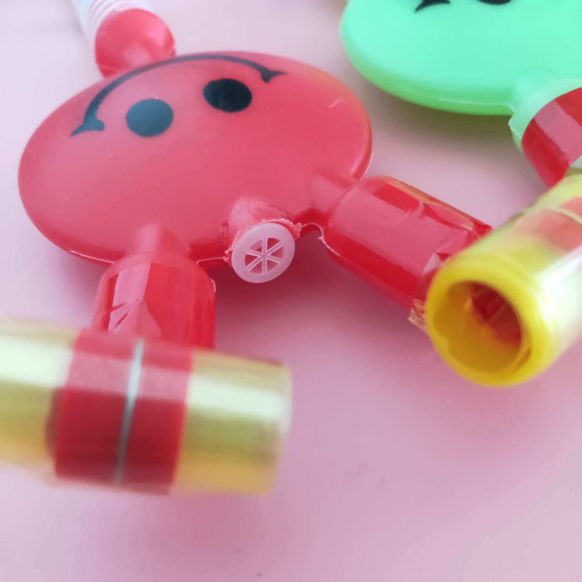 Large Smiling Face Blowing Dragon Whistle Blowing Children's Toy Clown Party Gathering Cheering Props Stall Wholesale Large Smiling Face Blowing Dragon Whistle Blowing Children's Toy Clown Party Gathering Cheering Props Stall Wholesale