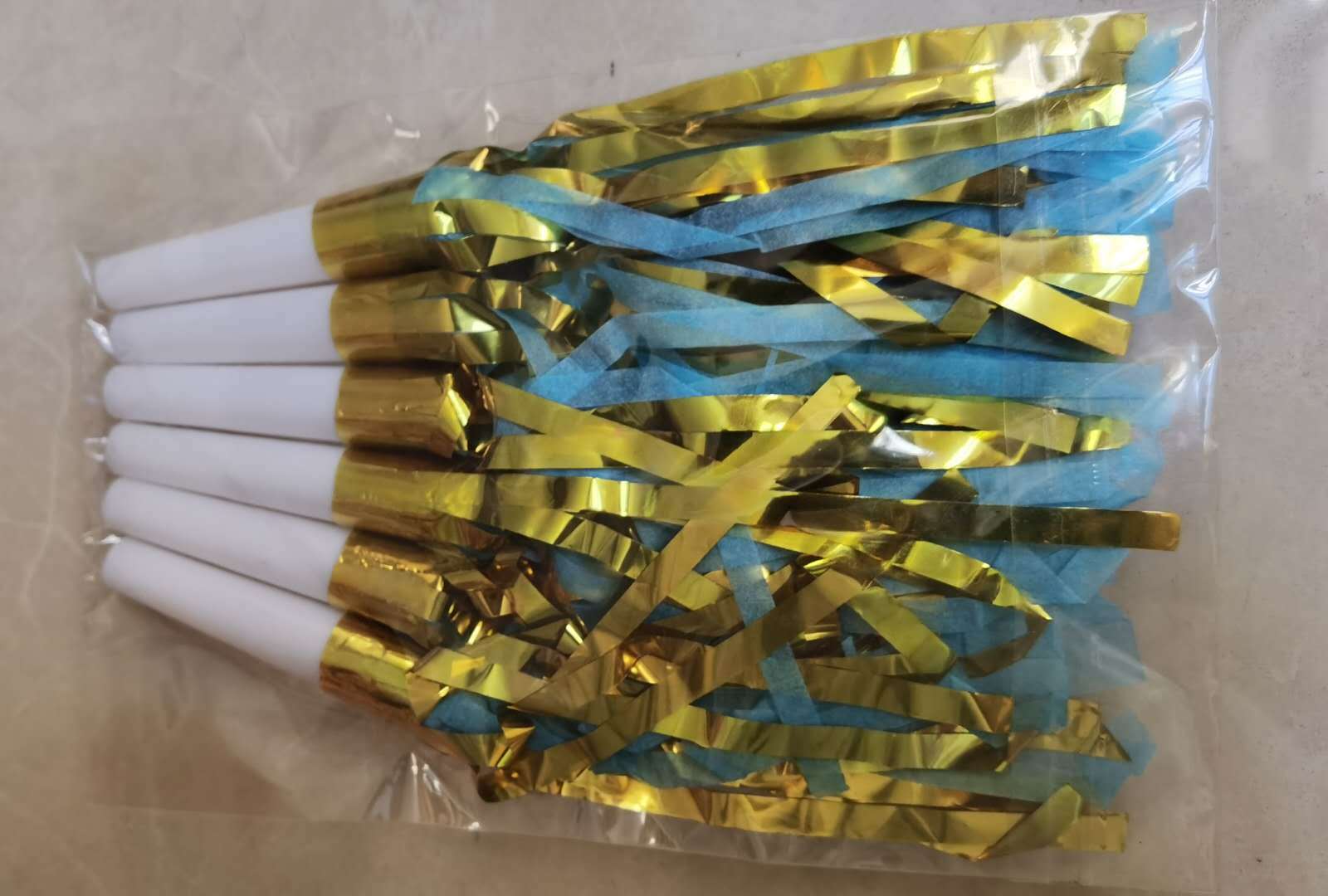 Spot Amazon Multicolored Tassel Blowing Dragon Whistle Birthday Party Dragon Whistle Spot Amazon Multicolored Tassel Blowing Dragon Whistle Birthday Party Dragon Whistle
