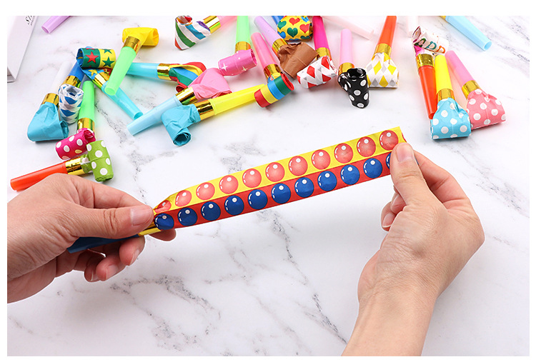 Factory Wholesale Blowing Dragon Whistle Cheerleading Birthday Gathering Party Long Nose Whistle Holiday Gift Cheering Props