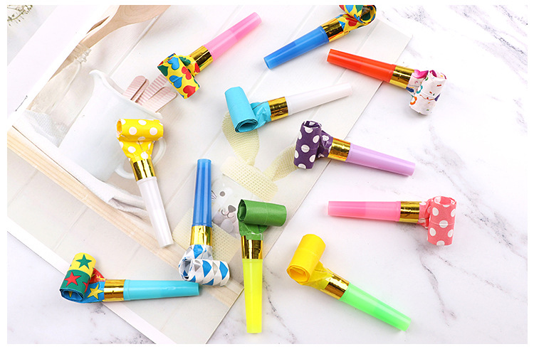 Factory Wholesale Blowing Dragon Whistle Cheerleading Birthday Gathering Party Long Nose Whistle Holiday Gift Cheering Props