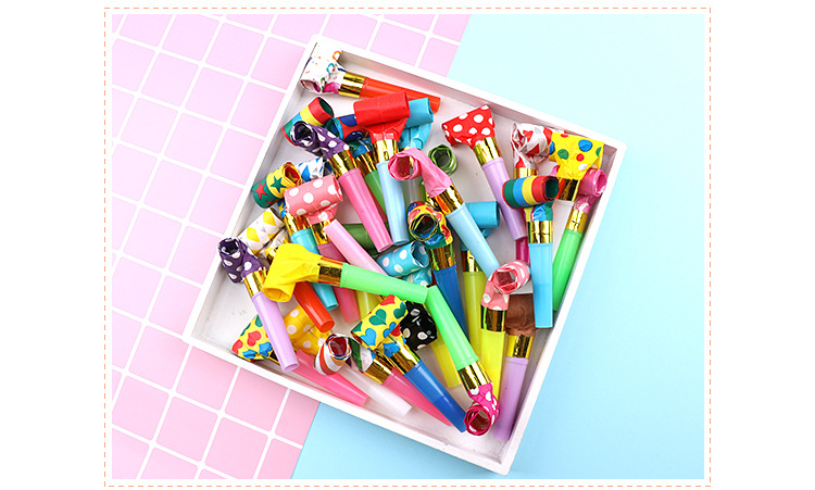 Factory Wholesale Blowing Dragon Whistle Cheerleading Birthday Gathering Party Long Nose Whistle Holiday Gift Cheering Props