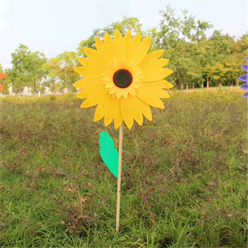 Sunflower Windmill Turntable Sunflower Traditional Windmill Square Stall Hot Sale Children's Toy Factory Wholesale Sunflower Windmill Turntable Sunflower Traditional Windmill Square Stall Hot Sale Children's Toy Factory Wholesale