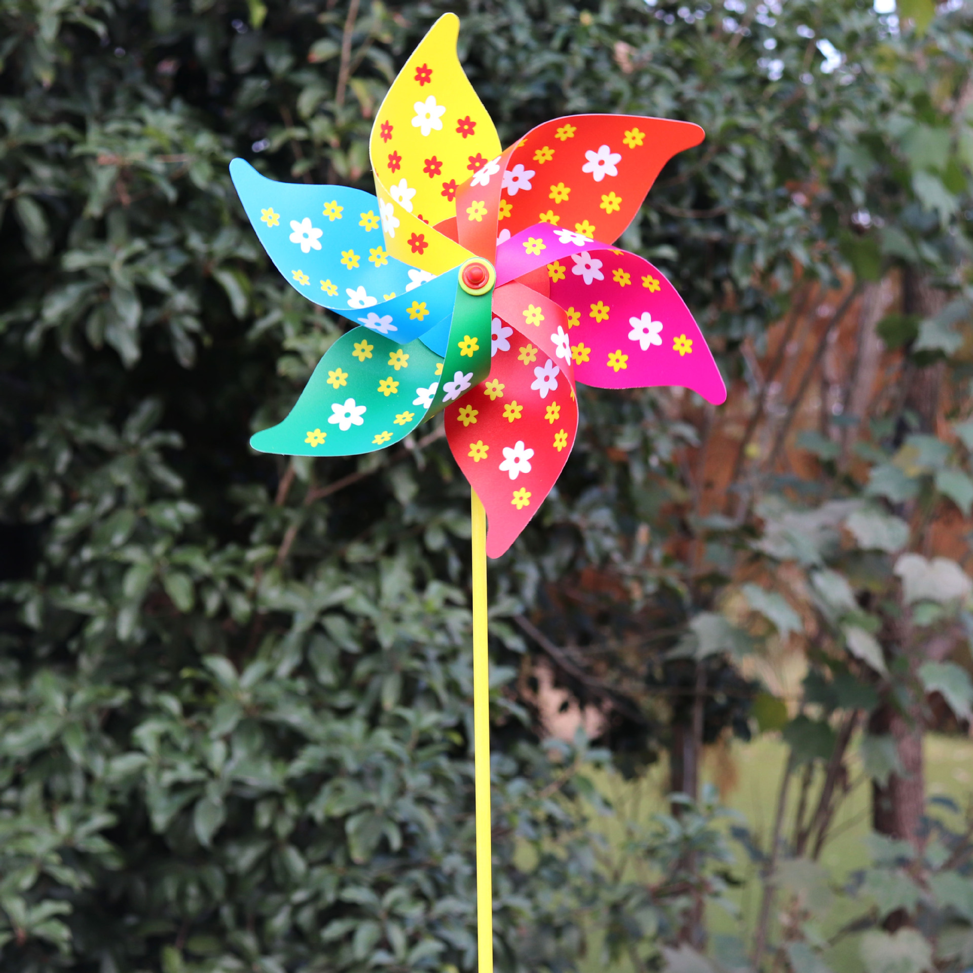 30cm Six-Leaf Plum Windmill DIY Colorful Children's Toys PVC Waterproof Outdoor Park Scenic Spot Plug-in Advertising