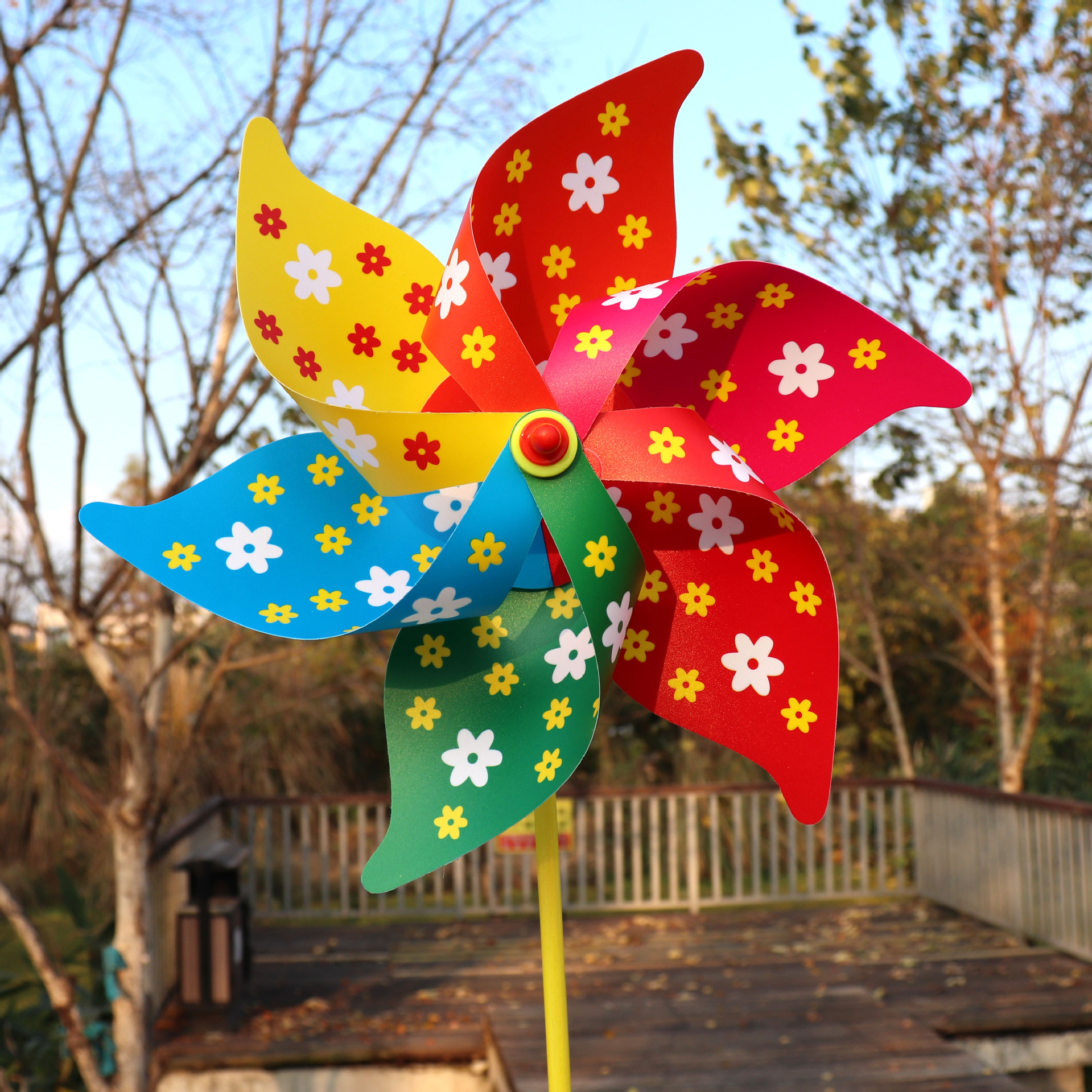 30cm Six-Leaf Plum Windmill DIY Colorful Children's Toys PVC Waterproof Outdoor Park Scenic Spot Plug-in Advertising