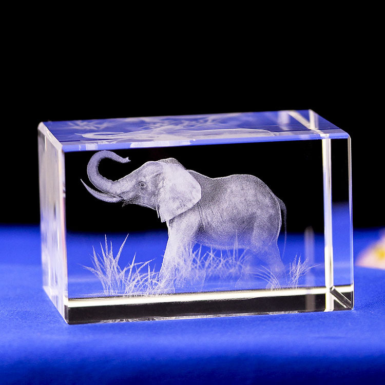 Crystal Animal 3D Inner Carved Crystal Animal Model Elephant Tourism Souvenir Home Decoration Annual Meeting Gifts