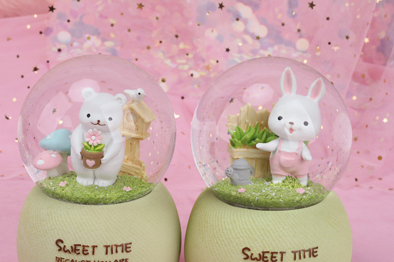 Fresh Animal Cartoon Snow Crystal Ball Music Creative Decoration Wedding Crystal Animal