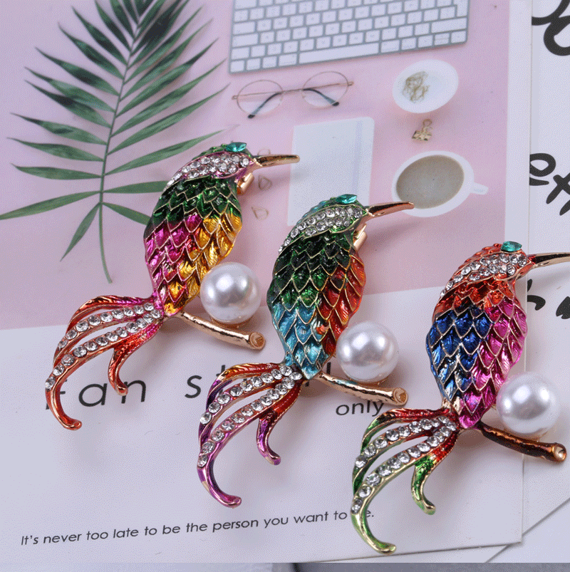 New crystal enamel pearl animal brooch Korean version of the drill lovely animal brooch joker