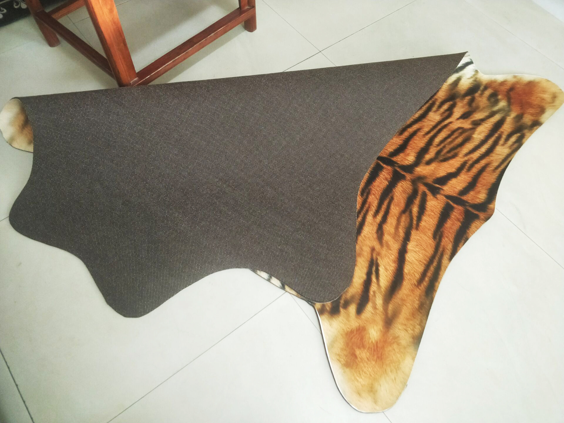 Faux Fur Carpet Floor Mat Simulation Animal Skin Crystal Velvet Printed Carpet Living Room Bedroom Bedside Mats Door Mat
