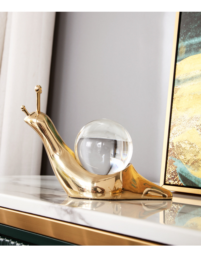 Pure Copper Snail Crystal Decoration Office Living Room Study Wine Cabinet Nordic Entry Luxury Crystal Animal Pure Copper Snail Crystal Decoration Office Living Room Study Wine Cabinet Nordic Entry Luxury Crystal Animal