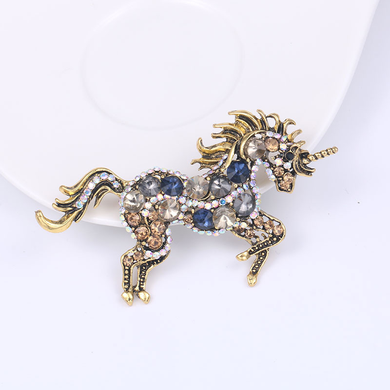 European and American Fashion Crystal Unicorn Brooch Plating Ancient &amp; Gold Retro Animal Corsage Women&#039;s Clothing Accessories Pin Wholesale