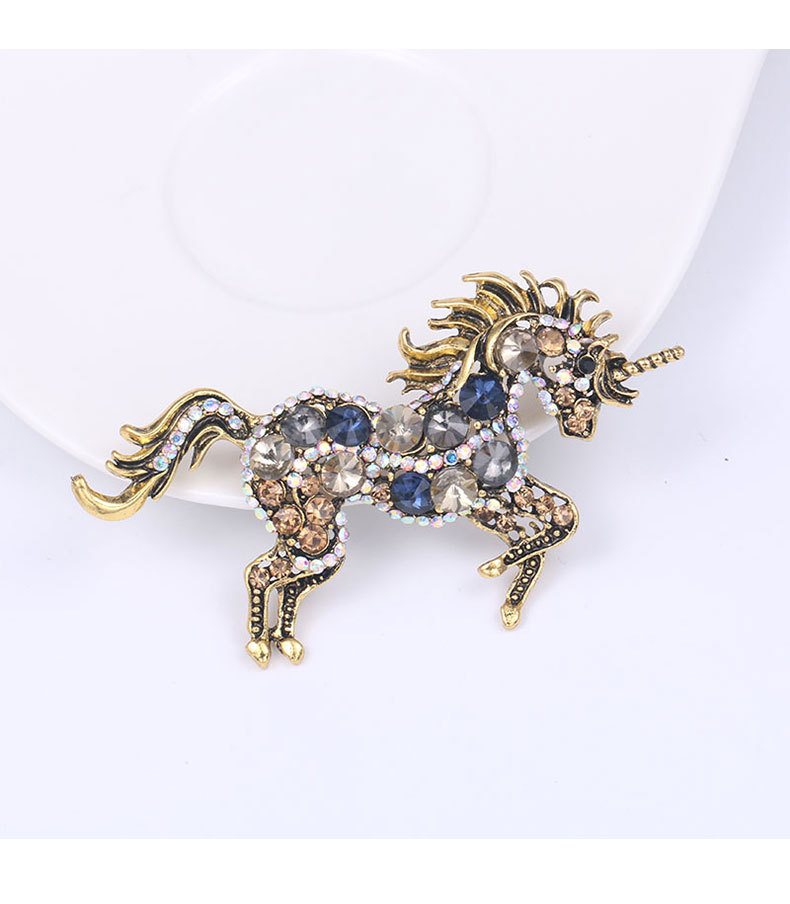 European and American Fashion Crystal Unicorn Brooch Plating Ancient & Gold Retro Animal Corsage Women's Clothing Accessories Pin Wholesale