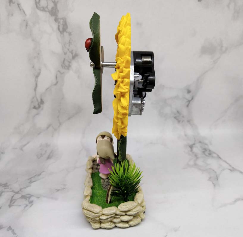 New sunflower resin eight sound balance xiangyang flower music box creative home decoration manufacturers direct sales