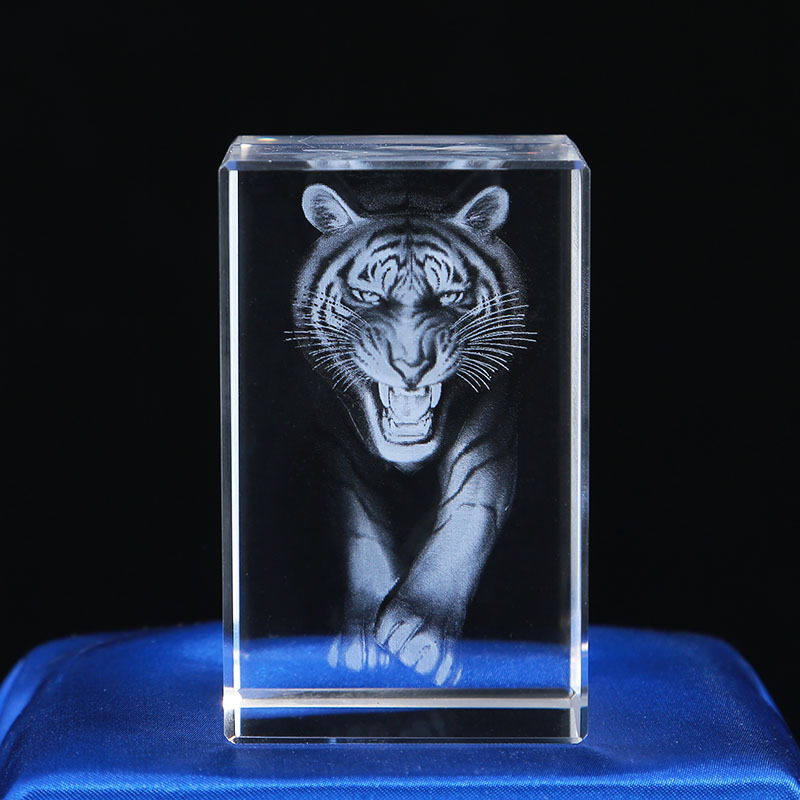. New K9 Crystal Inner Carving Decoration Dinosaur Turtle Tiger Animal Model Crystal Animal