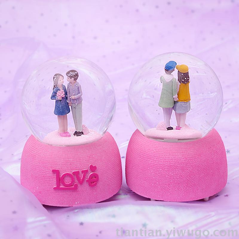 Resin Craft Presents a Stylish men&#039;s and women&#039;s Crystal Ball Box dream luminous snowflakes Music Box