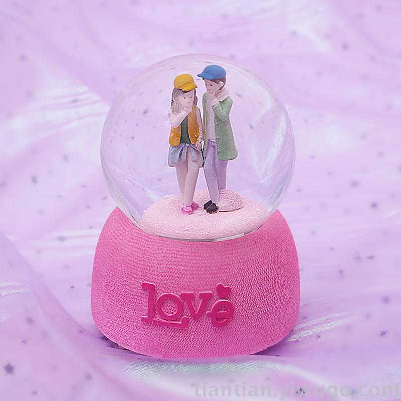 Resin Craft Presents a Stylish men's and women's Crystal Ball Box dream luminous snowflakes Music Box Resin Craft Presents a Stylish men's and women's Crystal Ball Box dream luminous snowflakes Music Box