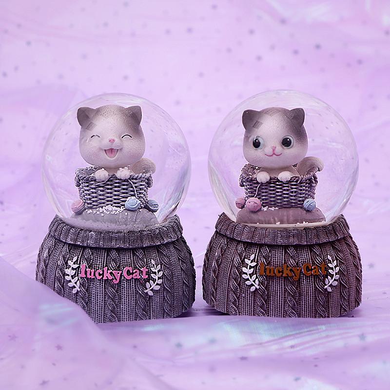 Resin craft Set up a lovely Cat Crystal Ball music box dream Luminous Snowflake Music box