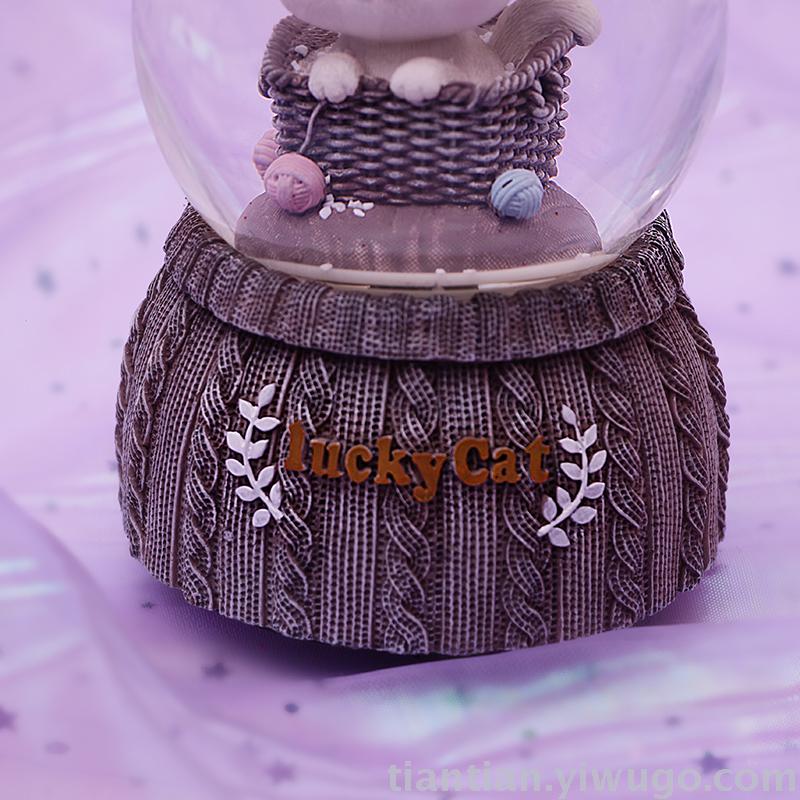Resin craft Set up a lovely Cat Crystal Ball music box dream Luminous Snowflake Music box Resin craft Set up a lovely Cat Crystal Ball music box dream Luminous Snowflake Music box