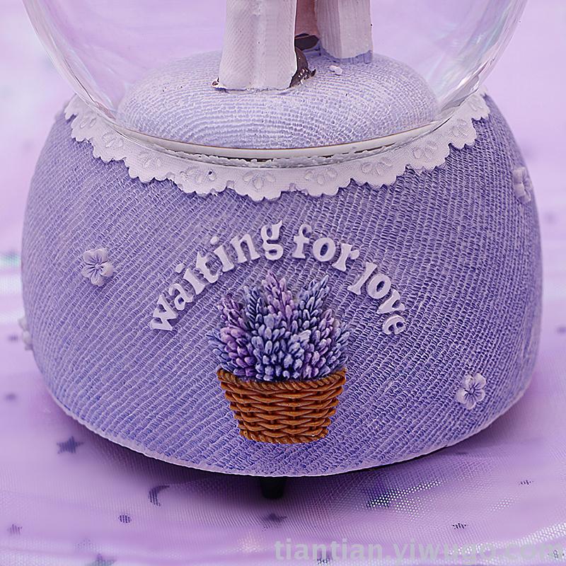 A troupe set with love lovers performed by crystal ball music box dream luminous snowflake music box