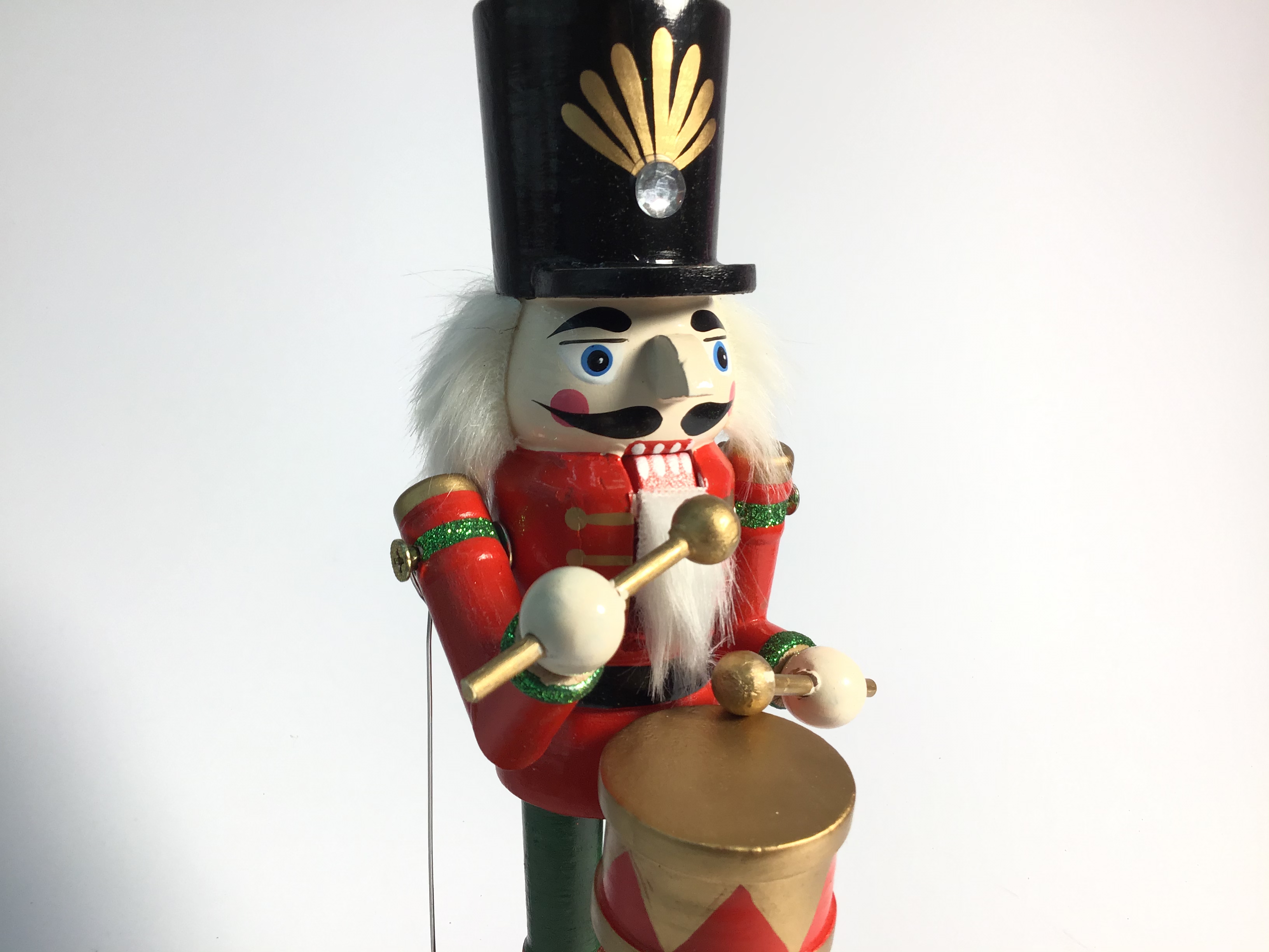 Christmas decorations, nutcracker, king's soldier, european-style music box, music box, gift box, window display