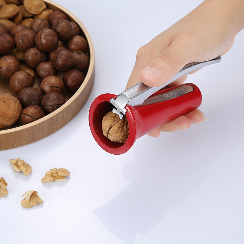 Walnut Clip Nutcracker Pecan Tool Household Multi-Functional Walnut Nut Opener Small Siberian Hazelnut Pliers