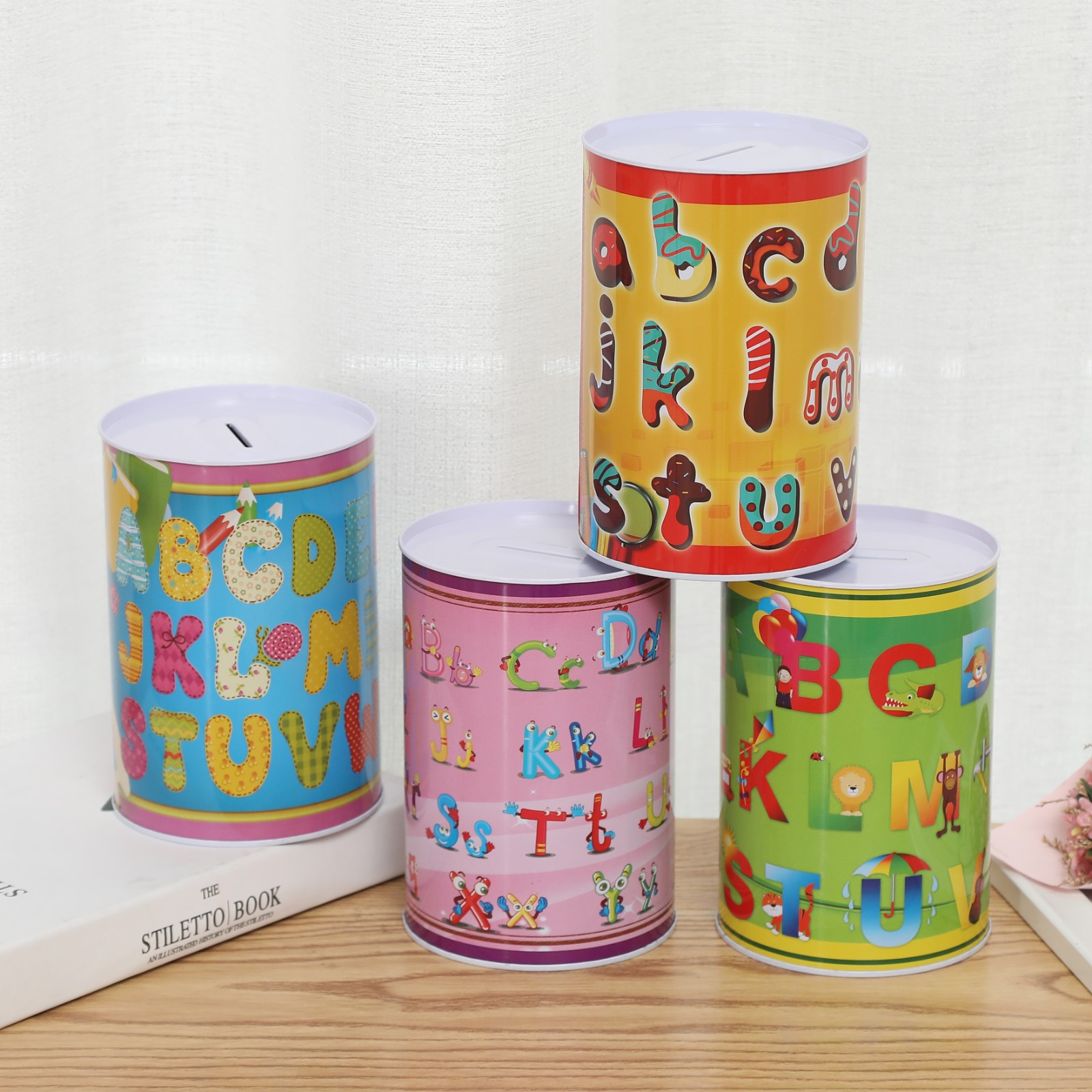 Tinplate Piggy Bank round Cartoon Creative Coin Savings Bank Metal Tin Cans Customized Wholesale