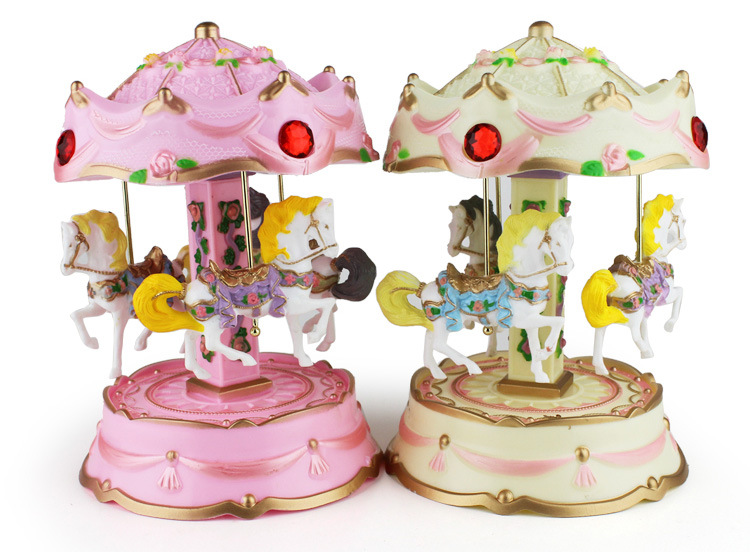 Cross-Border E-Commerce Revolving Light Trojan Music Box Music Box Children's Birthday Gifts Cake Decorative Ornaments