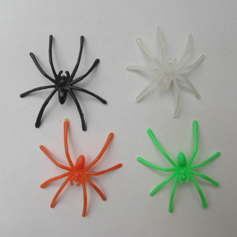 Fake spider halloween spider plastic spider 12 styles can be mixed amazon cross-border toys