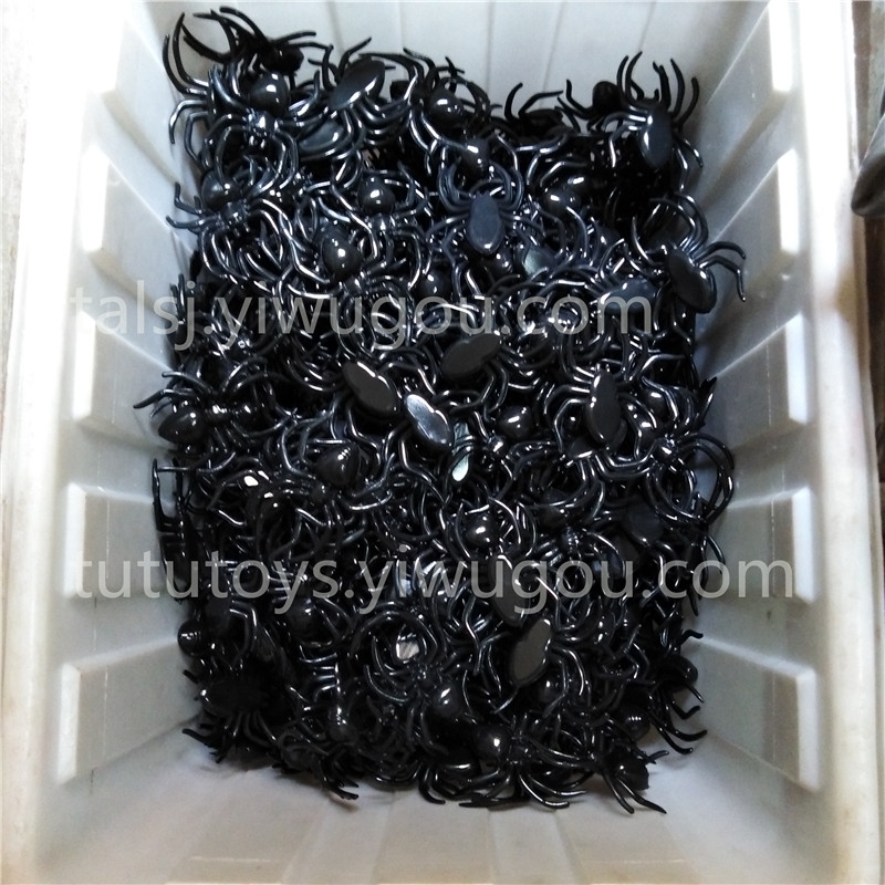 luminous spider luminous simulation of plastic spider Halloween scene layout props costumes accessories luminous spider luminous simulation of plastic spider Halloween scene layout props costumes accessories