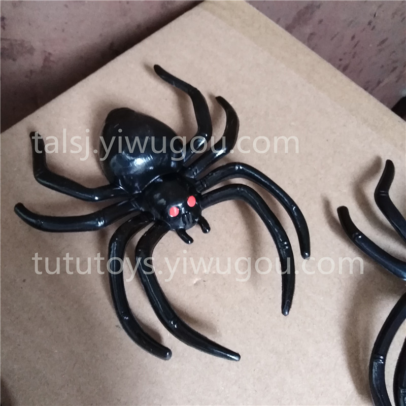 luminous spider luminous simulation of plastic spider Halloween scene layout props costumes accessories luminous spider luminous simulation of plastic spider Halloween scene layout props costumes accessories