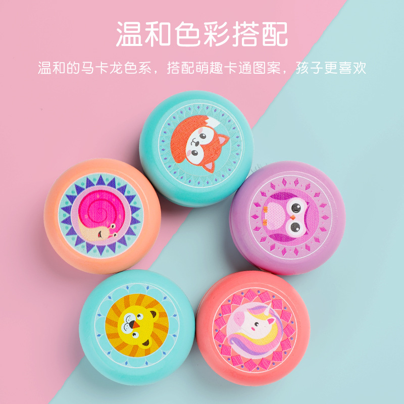 Cute Wood Yo-Yo Children&#039;s Cartoon Animal Yo-Yo Ball Fancy Swing Classic Nostalgic Prize Gift Wholesale YOYO Ball