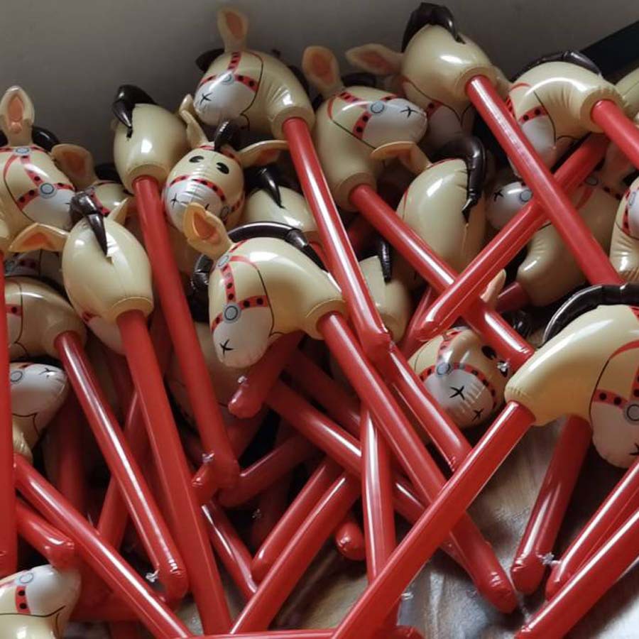 Perennial Spot Inflatable Horse Head Stick Inflatable Unicorn Stick Children Toy Stick Horse Stick Inflatable Horse