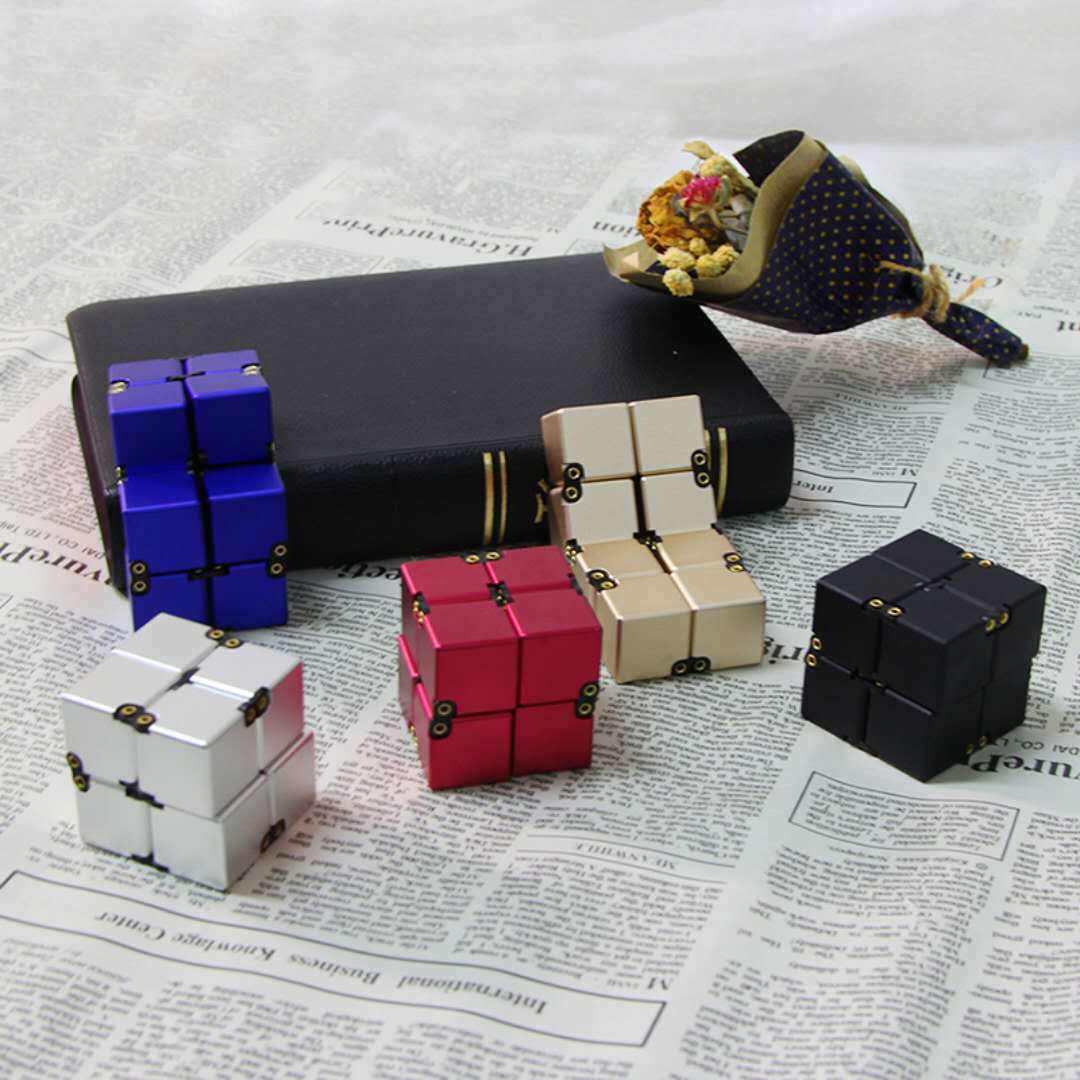 Infinite Cube Alloy ABS Useful Tool for Pressure Reduction Boring Decompression Toy Wireless Cube Magic Cube
