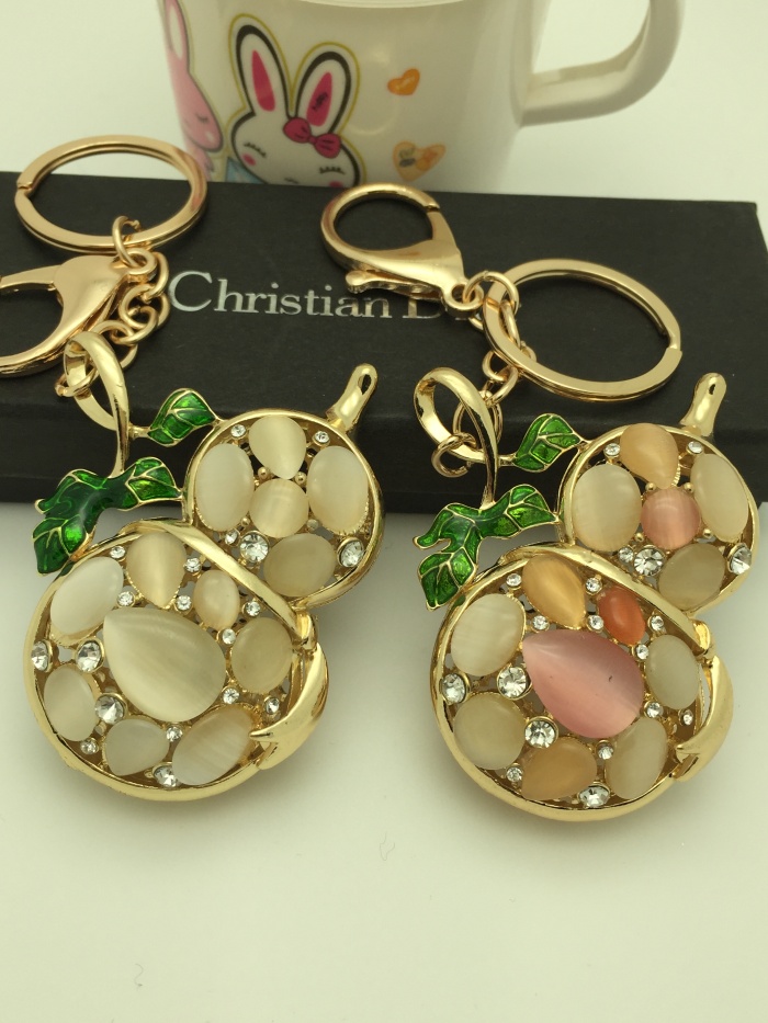 Cat gourd fashion diamond key buckle crystal drill car hanging bag creative alloy Pendant Cat gourd fashion diamond key buckle crystal drill car hanging bag creative alloy Pendant