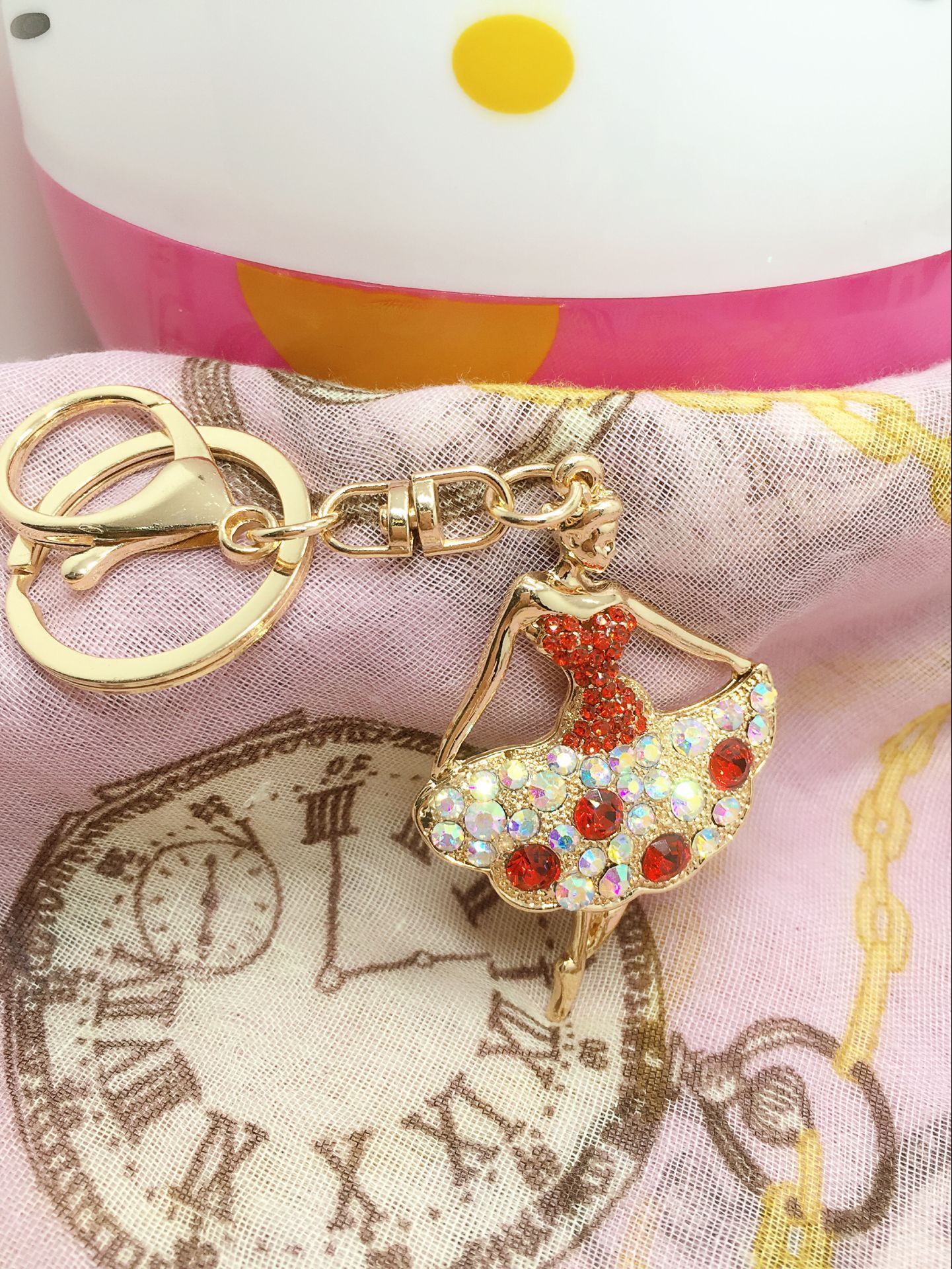 Factory direct dancing girl diamond key buckle Jewelry Pendant Zodiac cartoon Keychain Factory direct dancing girl diamond key buckle Jewelry Pendant Zodiac cartoon Keychain