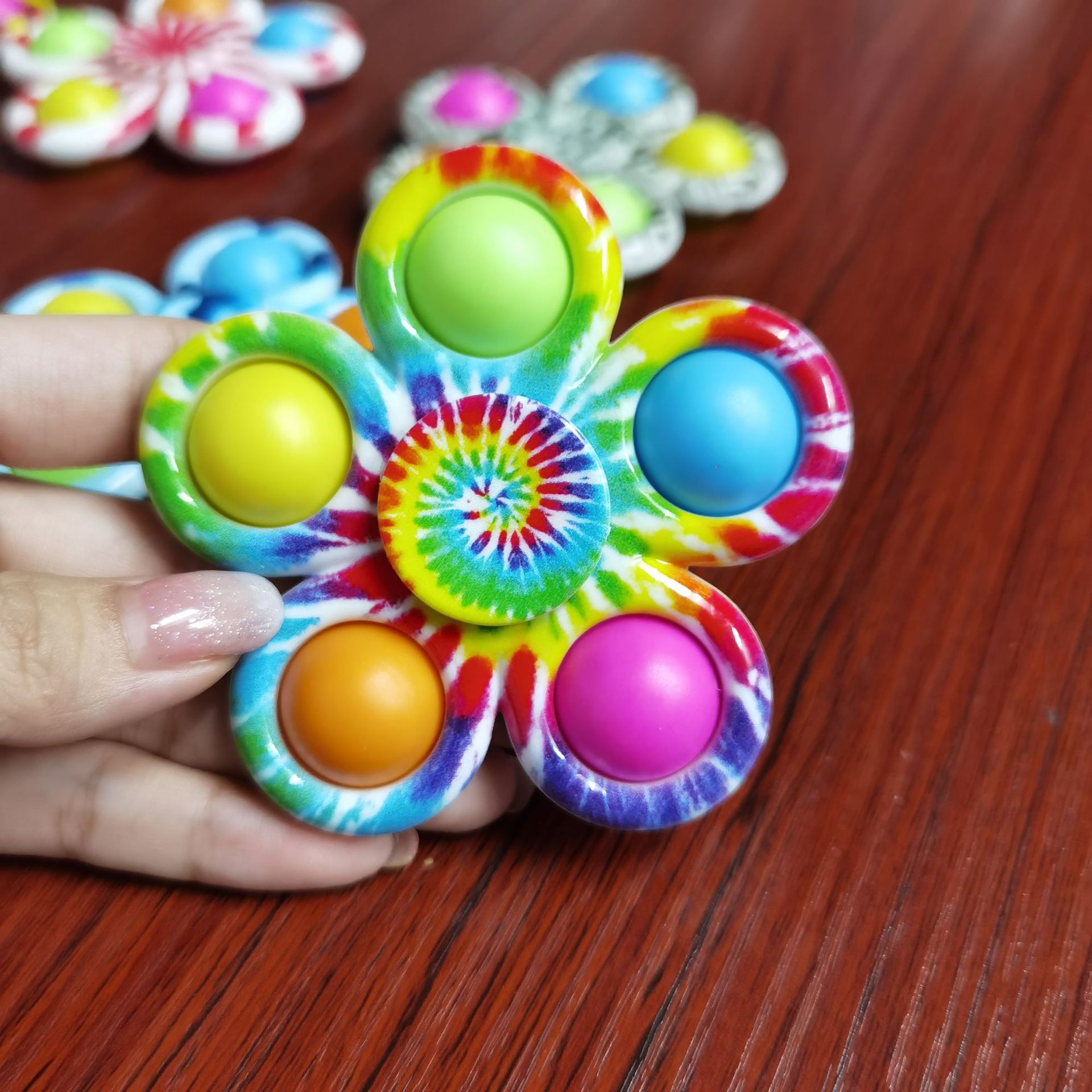Rat Killer Pioneer Cross-Border Rotating Finger Fingertip Gyro Decompression Bubble Music Silicone Children&#039;s Toy Amazon Hot