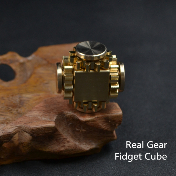 Crazy Nine-Tooth Linkage/9-Red Linkage Fingertip Gyro EDC Hand Spinner in Stock Wholesale Crazy Nine-Tooth Linkage/9-Red Linkage Fingertip Gyro EDC Hand Spinner in Stock Wholesale