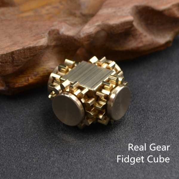 Crazy Nine-Tooth Linkage/9-Red Linkage Fingertip Gyro EDC Hand Spinner in Stock Wholesale Crazy Nine-Tooth Linkage/9-Red Linkage Fingertip Gyro EDC Hand Spinner in Stock Wholesale