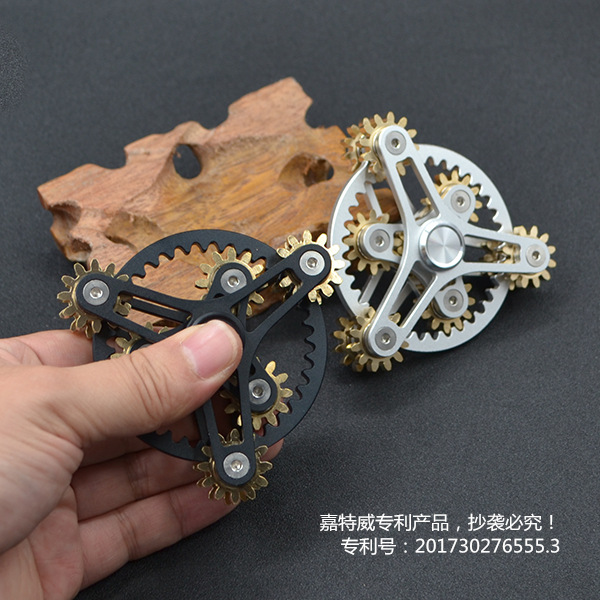 Crazy Nine-Tooth Linkage/9-Red Linkage Fingertip Gyro EDC Hand Spinner in Stock Wholesale Crazy Nine-Tooth Linkage/9-Red Linkage Fingertip Gyro EDC Hand Spinner in Stock Wholesale