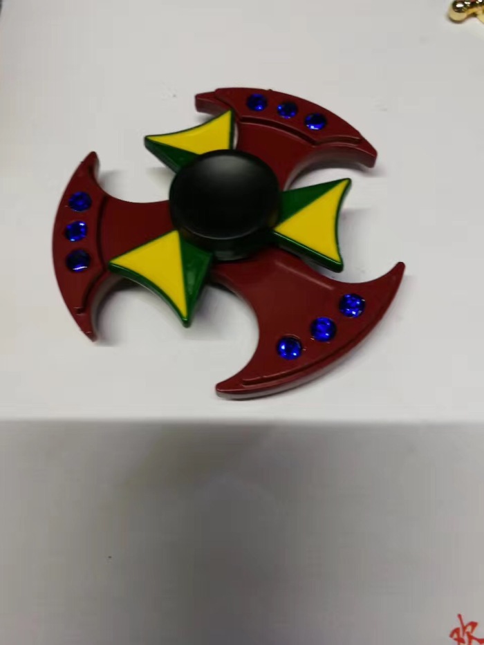 Hand spinner fingertip Gyro Zinc alloy Gyro 2-8 yuan Hand spinner fingertip Gyro Zinc alloy Gyro 2-8 yuan