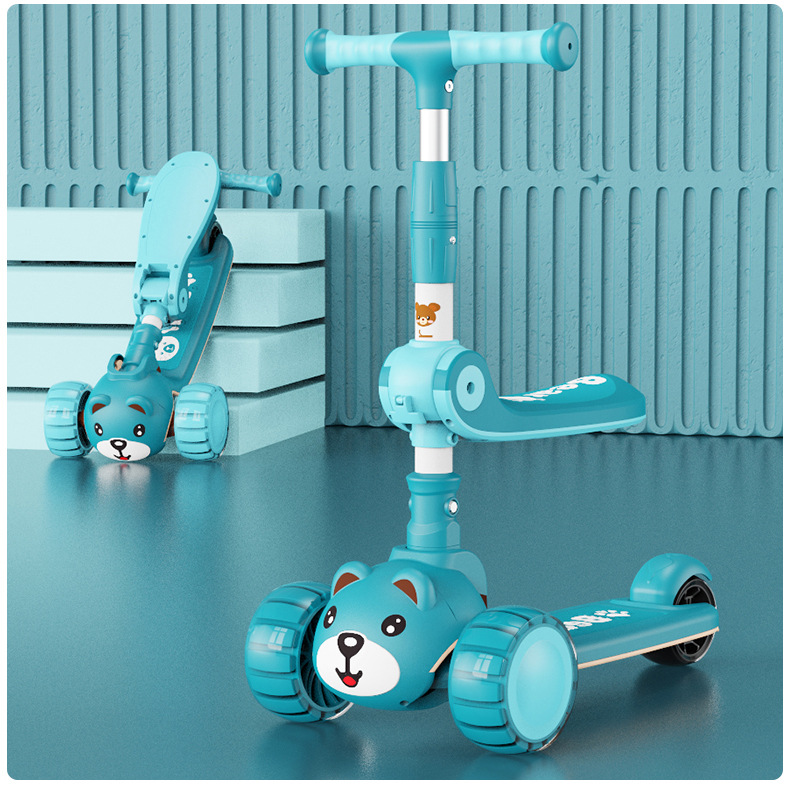 Children's Scooter Luge Children's Stall Toys 3-6 Years Old Novelty Toys Scooter Luminous Toys Manufacturer
