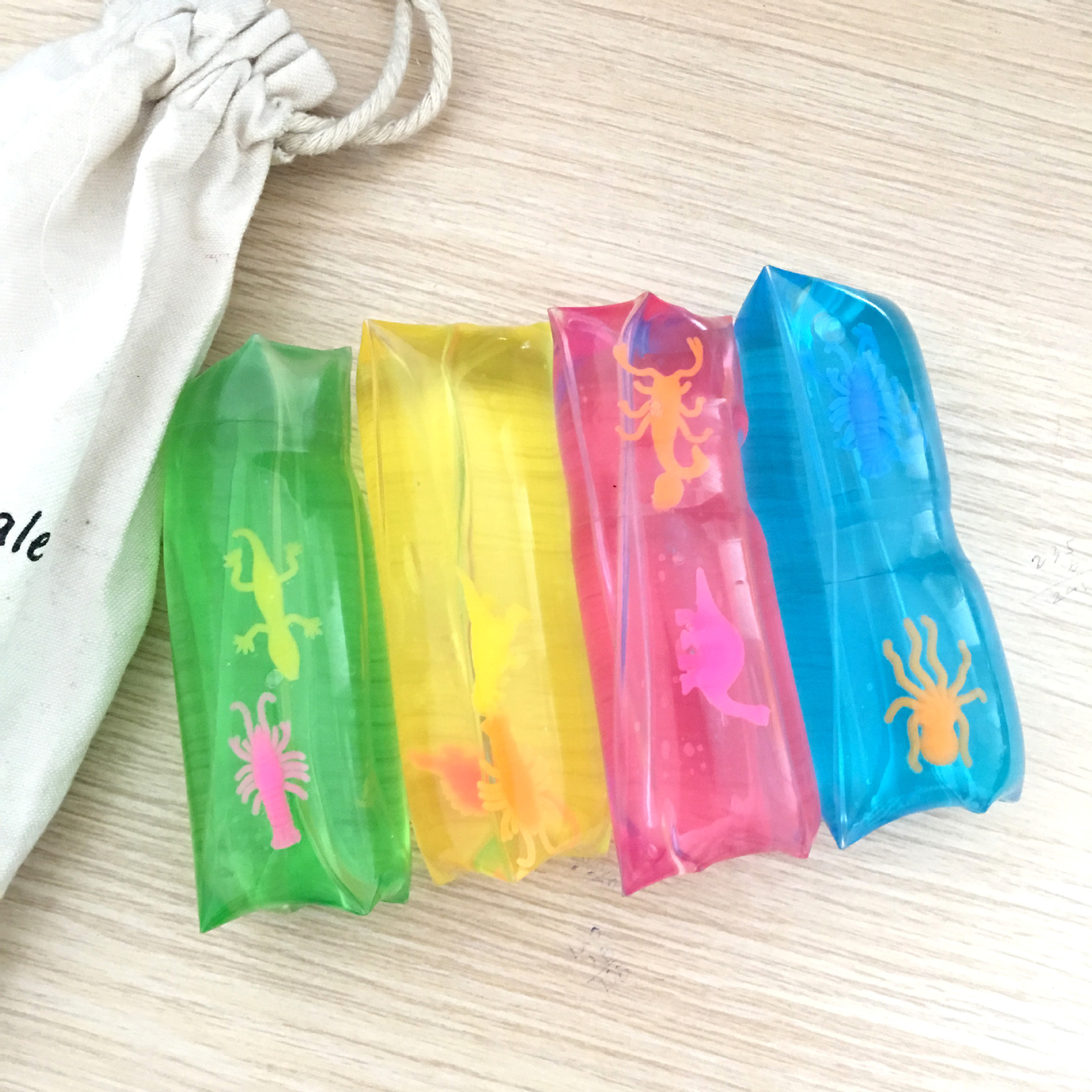Creative Tricky Vent Funny Toy Ungrasped Water Snake Vent Water Ball Trick Props Novelty Toys