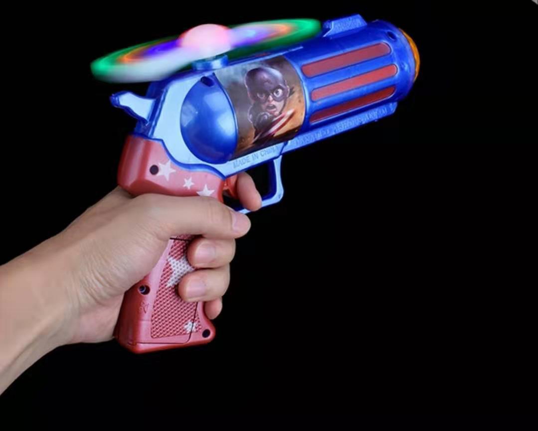 Electric toy gun avengers sound light voice windmill rotating night market hot selling children's toys wholesale Electric toy gun avengers sound light voice windmill rotating night market hot selling children's toys wholesale
