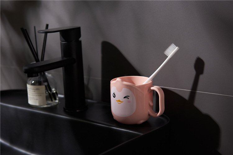 Creative Cute Couple Lucky Cat Toothbrush Gargle Cup Cute Children Plastic Minimalist Tooth Cup Drinking Water Gargle Cup