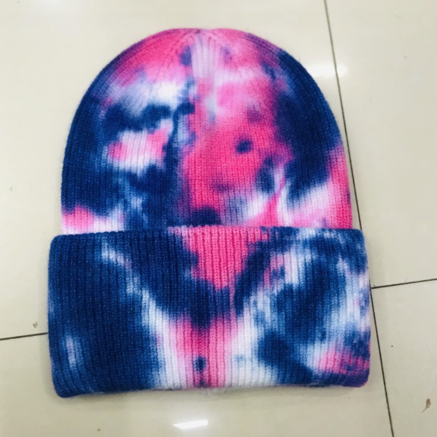 2020 European and American Insebay Amazon Etsy Hot Tie-Dye Knitted Hat Skullcap Brimless Woolen Cap Spot